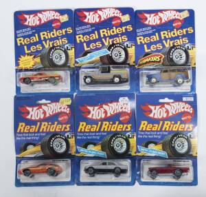 HOTWHEELS: Group of vintage 1980s ‘Real Riders’ model cars including Beach Patrol (4368); and, Dodge Rampage (5903); and, ‘40’s Ford 2 Door (4367). All mint and unopened in original blister packs (75 items)