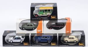 IXO: group of model cars including 1959 Volga GAZ M21 (CLC032) - Blue; and, 1978 Lamborghini Countach LP400S (CLC025) - Black; and, 1985 Austin FX4 London Taxi (CLC026) - Yellow. All mint in original perspex display case. (25 items)