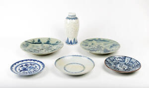 A Chinese blue and white ovoid vase, 19th century, 22cm high, and five various Chinese dishes, 18 to 22cm diameter