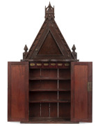 An unusual Gothic style folk art cabinet, cedar and pine, 19th century - 2