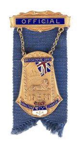 1930 1st BRITISH EMPIRE GAMES IN HAMILTON, Official's badge enamelled with "Official/British Empire & Commonwealth Games/ Hamilton, Canada/1930", with blue ribbon, 33x45mm, in original presentation box.