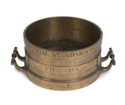 Set of three Imperial Standard measures, Bushel, Half Bushel and Peck, solid case brass, 19th century - 5