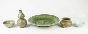 A Chinese celadon glazed double gourd vase