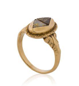 Goldfields gents ring set with two triangular gold ore specimens, 19th century