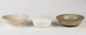 A carved celadon deep saucer dish