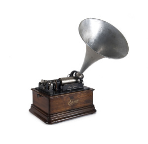 Edison Standard Phonograph with horn, early 20th century