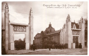 The 1925 International Exposition of Modern Industrial and Decorative Arts: A collection of the superb real-photo postcards issued by A.N.Paris. Includes night scenes and a few hand-coloured versions. All different. (157).The International Exposition of M - 2