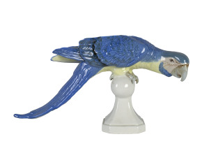 Royal Dux porcelain Macaw parrot statue, Czechoslovakia, 20th century