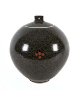 LES BLAKEBOROUGH ceramic lidded jar