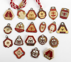 SOUTH MELBOURNE: 1968-69 to 1974-75 collection of "SOUTH MELBOURNE CRICKET AND FOOTBALL CLUB" Membership badges (with 2 duplicates), together with 1957-58 to 1967-68 "SOUTH MELBOURNE CRICKET CLUB" Membership badges. (20).