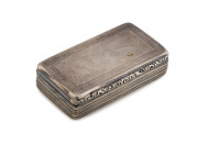 A sterling silver snuff box by Willam Robert Smily , London, 1846