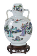 Famille vert moon flask Chinese porcelain vase on zitan stand, 19th century, six character mark to base and an additional cartouche in design ​, - 2