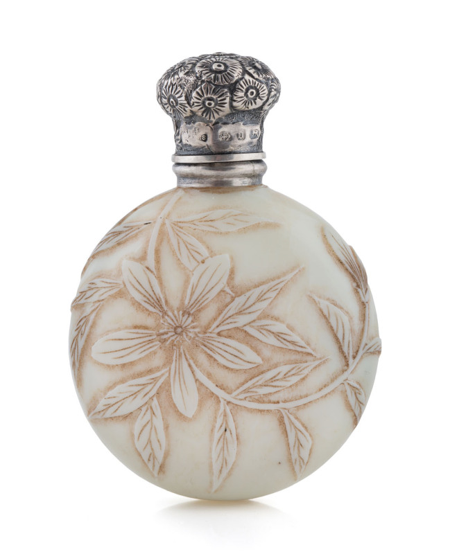 Thomas Webb ivory cameo glass scent bottle with sterling silver top by Saunders & Shepherd, Birmingham, circa 1895,