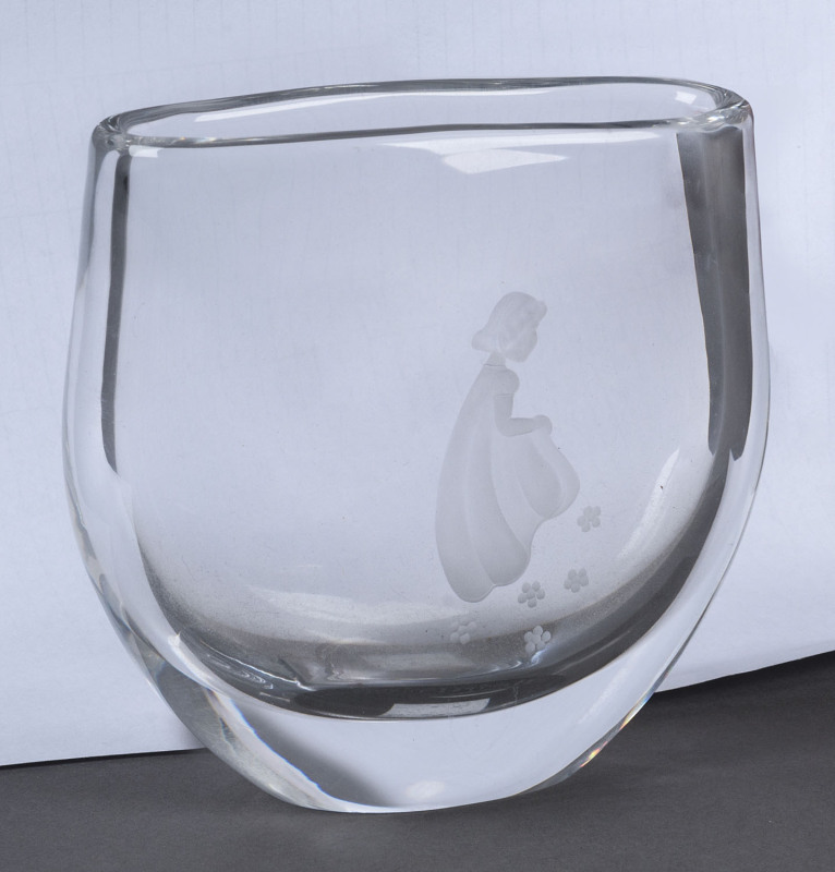 ORREFORS Swedish art glass vase, mid 20th century,