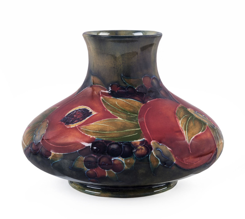 MOORCROFT Pottery "Pomegranate" vase on green ground, circa 1927,