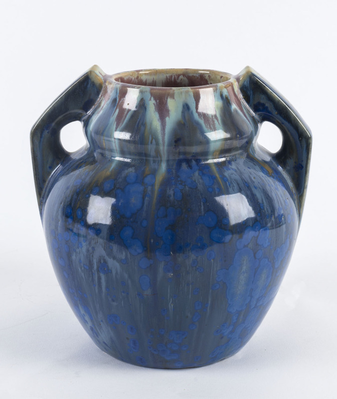 Pierrefonds French pottery vase, circa 1930,