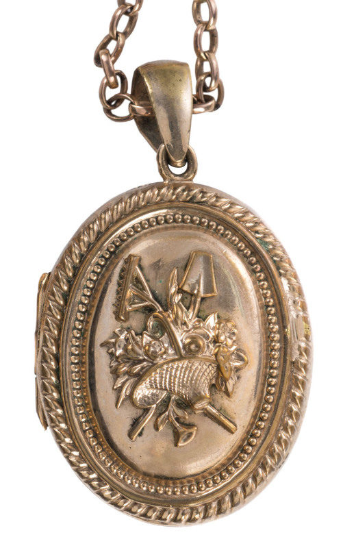 A Victorian gardener's locket on a 9ct rose gold chain, 19th century,