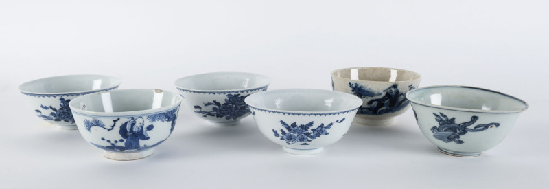 Six Chinese blue and white porcelain bowls, Ming and Qing Dynasty as well as 20th century, 11.5cm diameter