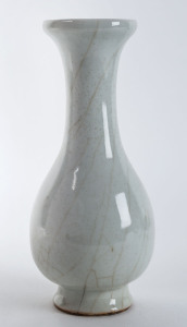 A Chinese crackle glazed vase, 18th/19th century, ​27cm high