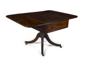 A Georgian mahogany drop-side supper table, early 19th century, 71cm high, 64cm wide, 97cm deep