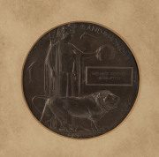 RICHARD KENNETH SHRIMPTON 45th Battalion A.I.F. death penny, service medals, photographs and letters, WW1 period,