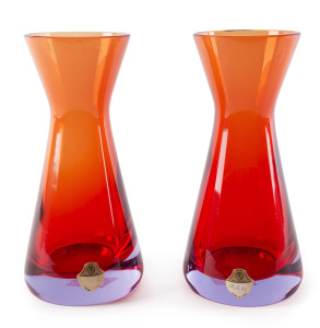 SEGUSO Pair of Murano glass vases, circa 1960, original labels "Seguso Verti D'Arte, Murano, Made In Italy", 19.5cm high