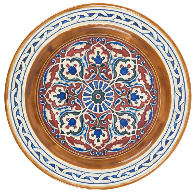 SCHUTZ CILLI Austrian majolica charger, late 19th century, impressed "Schutz Cilli", 37cm diameter