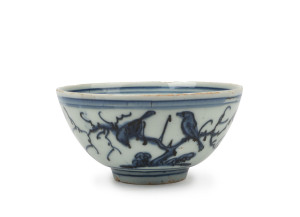 A Chinese blue and white porcelain bowl, Ming Dynasty, seal mark to base, 12cm diameter
