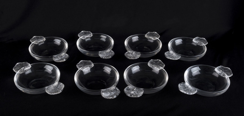 LALIQUE "Honfleur" set of eight French glass bowls, engraved "Lalique, France", ​15cm across the handles