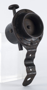 Klaxon horn, hand operated, with remains of maker's plaque, early 20th century, 29cm high