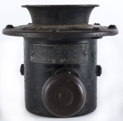 Klaxon horn, hand operated, with remains of maker's plaque, early 20th century, 29cm high - 2