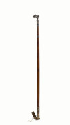 An antique fox hunting riding crop adorned with a silver top in the form of a fox and pheasant, 19th century, ​75cm long - 2