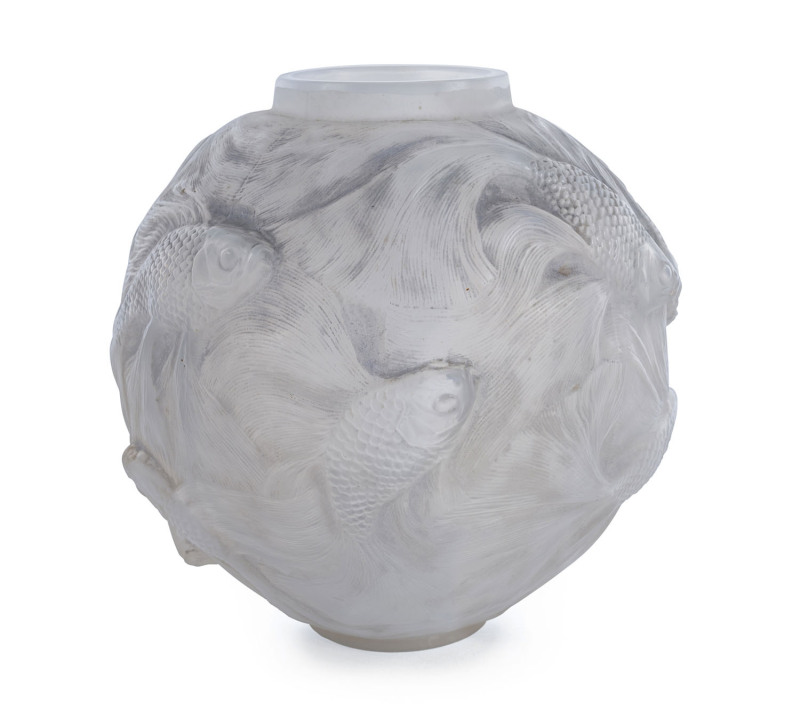 LALIQUE "Formose" pattern frosted glass vase, circa 1924, triple cased glass, signed "R. LALIQUE, France", ​17cm high.