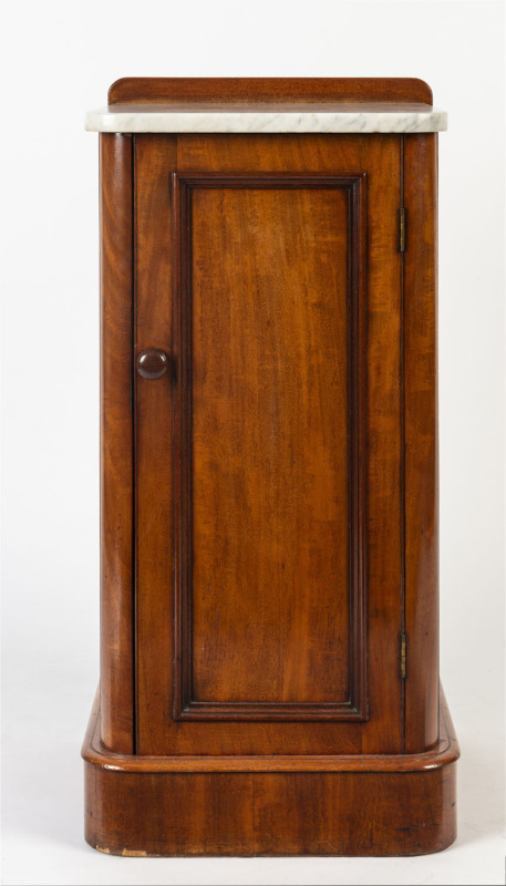 A Victorian mahogany bedside cabinet with marble top, circa 1885, ​80cm high, 39cm wide, 38cm deep