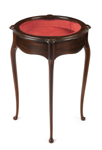 A Bijouterie table with cabriole legs, English, mahogany, early 20th century, 72cm high, 52cm across