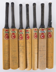 WORLD CUP SQUADS: Signed mini-bats circa late 1980s - early 1990s including Australia (Allan Border, Captain), England (Mike Gatting, Captain), Pakistan (Javed Miandad), New Zealand (Jeff Crowe), West Indies (Richie Richardson), India and Sri Lanka. (7 bats).