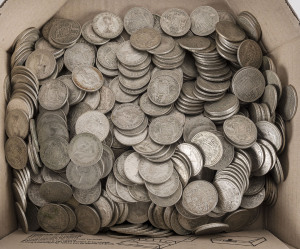 Coins - Australia: Pre - Decimal Silver: 1946-63 circulated florins (550+), total weight approx 6kg+.