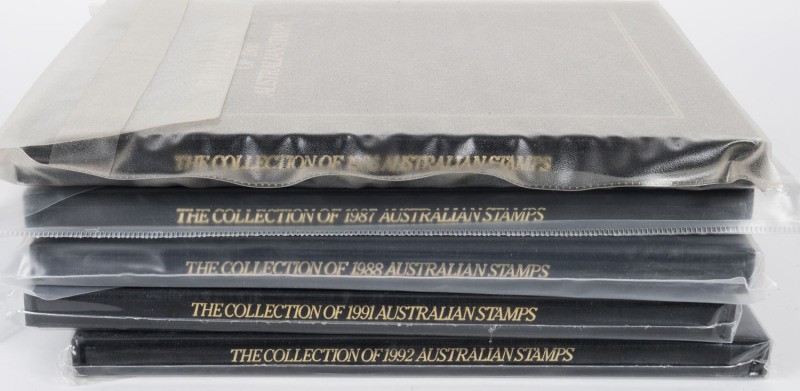 COMMONWEALTH OF AUSTRALIA: Decimal Issues: COMMONWEALTH OF AUSTRALIA: Decimal Issues: POST OFFICE YEARBOOKS: 1986 - 1988 &  1991 - 1992 deluxe editions, complete. (5 editions). FV: $155+