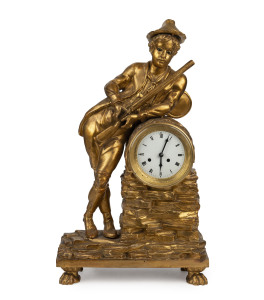 Viennese figured mantel clock, time and strike with moving eyes, gilt wood and gesso, circa 1800, ​52cm high