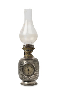 PARKER & WHIPPLE Co. Meriden CT. American nickel plated kerosene lamp clock, circa 1882, ​33.5cm high