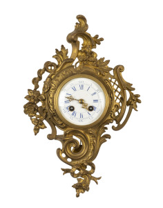 French Cartel clock with time and strike movement in Rococo ormolu case, 18th century, 37cm