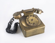 Novelty musical brass telephone cigarette dispenser and lighter, circa 1930, ​19cm across