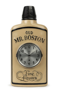 OLD Mr. BOSTON FINE LIQUORS advertising clock, 8 day lever movement by Gilbert, U.S.A. circa 1920, ​56cm high