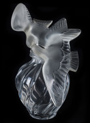 LALIQUE French glass Nina Ricci L'Air du Temps point of sale perfume bottle, 32cm high