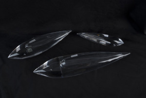 VICKE LINDSTRAND for KOSTA set of 3 Swedish glass fish ornaments, circa 1960, the longest 30cm