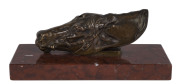 A French bronze horse head desk top paper clasp on rouge marble base, 19th century, 18cm long