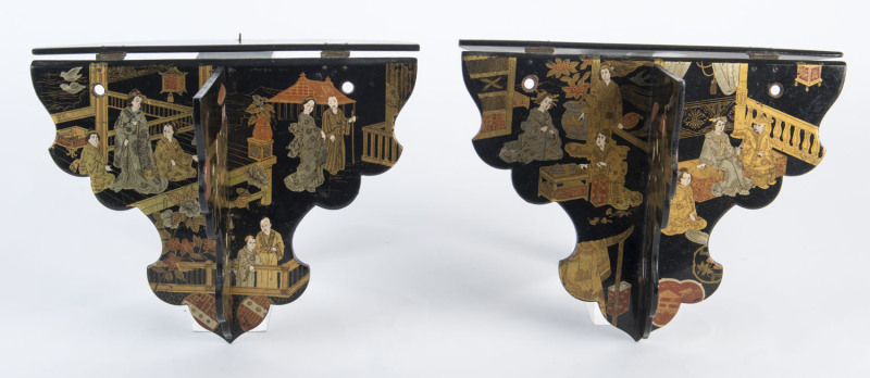 A pair of Japanese lacquer folding wall shelves, Meiji period, 19th century, 20cm high