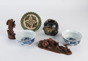 Chinese pottery monkey vase, pottery dish, two blue and white porcelain bowls and two carved boxwood statues, 20th century, the tallest 14cm high