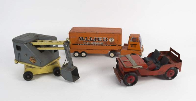 WILLYS tinplate jeep, MAR TOYS tinplate digger, plus a "Van Linseed" tinplate toy truck, mid 20th century, longest 43cm