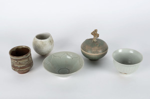 Six pieces of studio pottery including DAVID LEACH and JOHN WARD, late 20th century, the tallest 13cm high